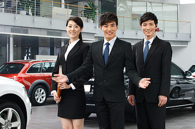 門童與汽車銷售 服務(wù)行業(yè)中的專業(yè)魅力